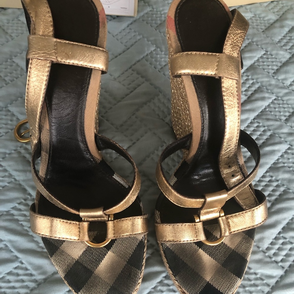 Burberry Metallic Sandal Wedges Size UK39/ US 8
